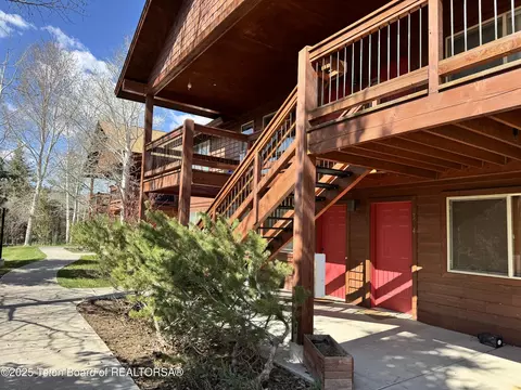 200 Homestead Rd #305, Victor, ID 83455