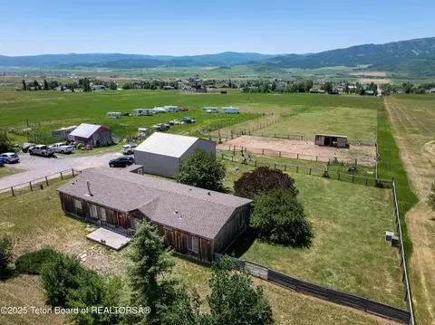 3211 County Road 110, Etna, WY 83118