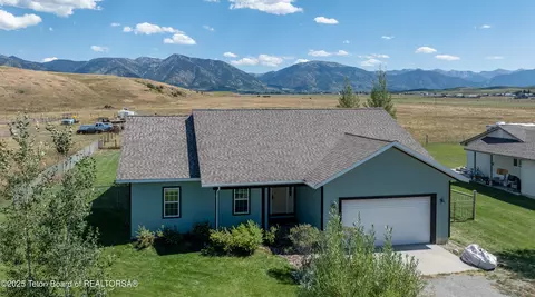 650 Hemmert Dr, Thayne, WY 83127
