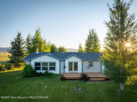 6460 N 5000 W, Tetonia, ID 83452