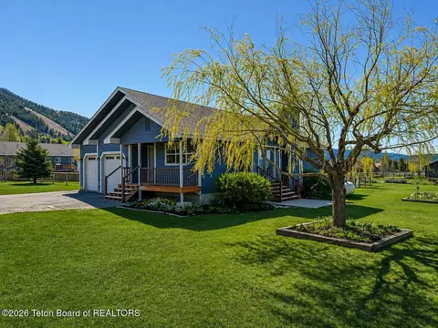 233 Butte, Star Valley Ranch, WY 83127