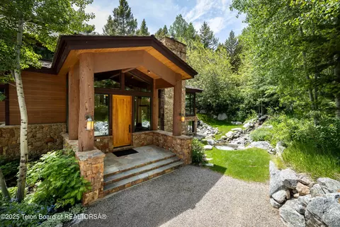 3780 W Mccollister Dr, Teton Village, WY 83014