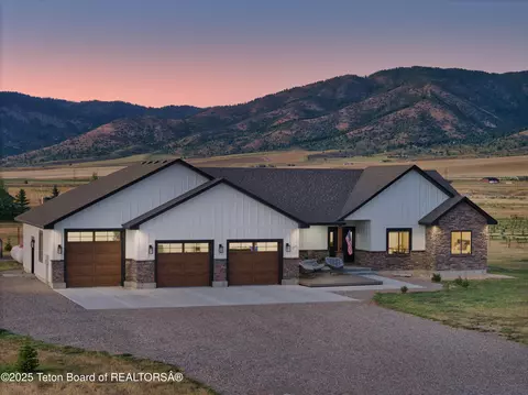 205 E Double R Dr, Irwin, ID 83428 photo 1
