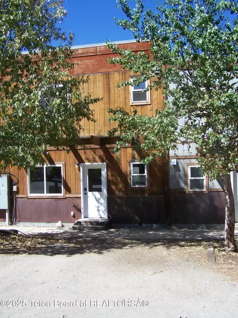 62 S S Skyline St, Pinedale, WY 82941