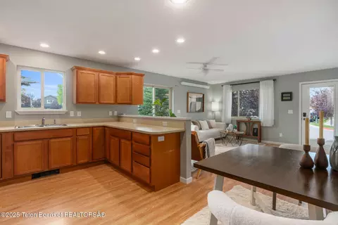 1255 Allen Way, Jackson, WY 83001