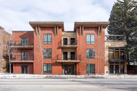 170 N Millward St #306, Jackson, WY 83001