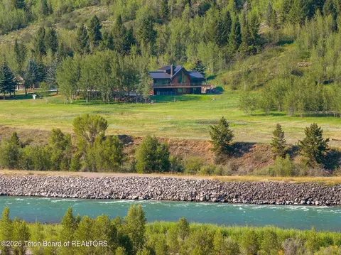 1325 Munger Mountain Rd, Jackson, WY 83001