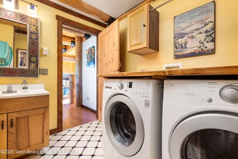 975 W 9000 S, Victor, ID 83455 photo 13