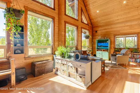 975 W 9000 S, Victor, ID 83455 photo 7