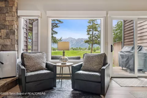 330 E Sagebrush Dr #12-5-E, Jackson, WY 83001