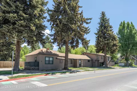 110 S Willow St, Jackson, WY 83001
