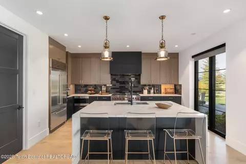 Kitchen - 880 Sharp Tail Ct, Driggs, ID 83422 photo 1 of 2
