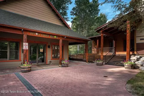 2740 Shadowmoon Ln #423, Driggs, ID 83422