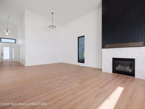 Living - 1629 Jackrabbit Ln, Driggs, ID 83422 photo 3 of 3