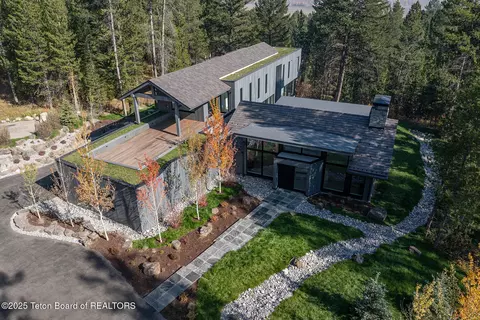 7750 N Lower Granite Ridge Rd, Teton Village, WY 83025