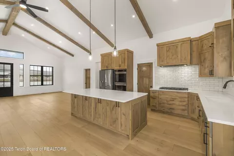 9611 Timberline Loop, Victor, ID 83455 photo 12