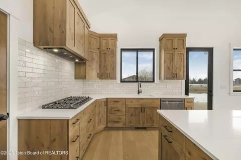 9611 Timberline Loop, Victor, ID 83455 photo 13