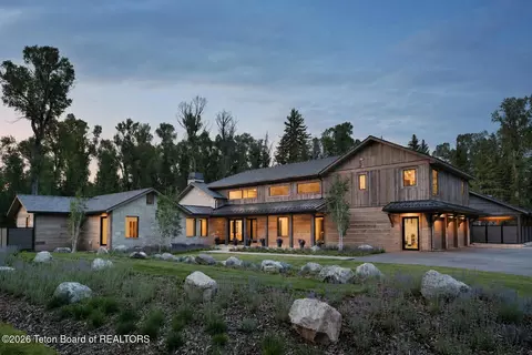 Exterior - 8910 Porter Loop, Jackson, WY 83001 photo 4 of 18