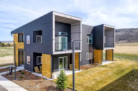 140 Larkspur Ave #601, Victor, ID 83455
