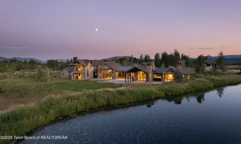 2165 S Blue Crane Dr, Jackson, WY 83001