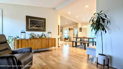 Entry Way - 98 Big Bear Ln, Victor, ID 83455 photo 1 of 3