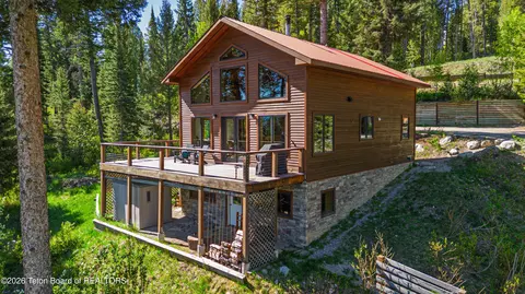 6785 Lupine Trl, Wilson, WY 83014