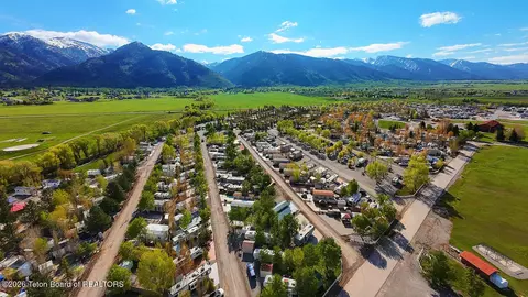 View/Area - 228 Oxbow Dr, Thayne, WY 83127 photo 6 of 9