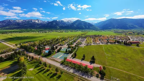 View/Area - 228 Oxbow Dr, Thayne, WY 83127 photo 8 of 9