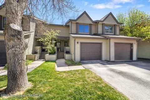 514 E Pearl Ave, Jackson, WY 83001
