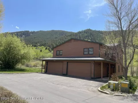 1070 Elk Run Ln #10, Jackson, WY 83001