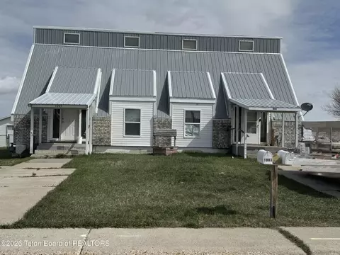 10011003 Sorensen Dr, Kemmerer, WY 83101