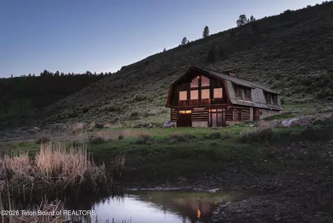 5676 Big Game View Rd, Tetonia, ID 83452