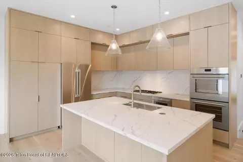 426 Hidden Hollow Dr, Jackson, WY 83001