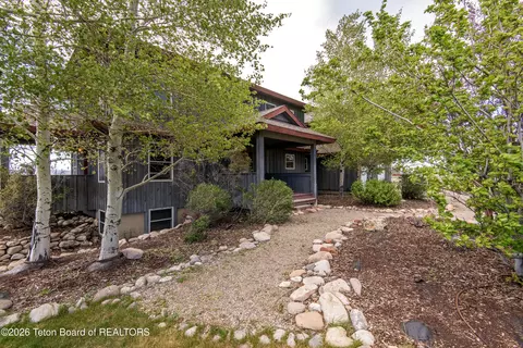432 S 3000, Driggs, ID 83422