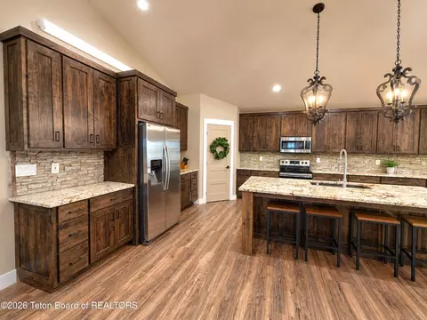Kitchen - 420 E Circle Dr, Thayne, WY 83127 photo 1 of 3