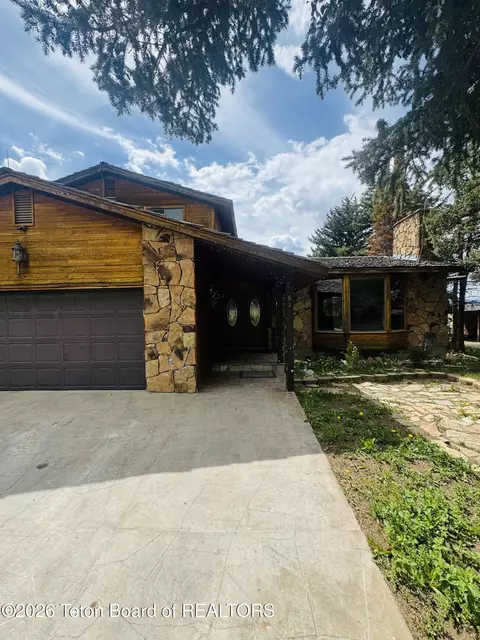 161 Laker Ln, Freedom, WY 83120