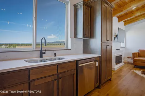 Kitchen - 2360 E 1000, Driggs, ID 83422 photo 4 of 5