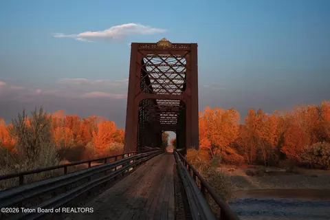 338 Gas Hills Rd, Riverton, WY 82501