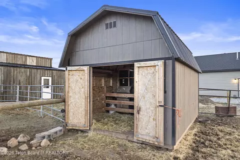 1449 Buckskin Loop, Victor, ID 83455 photo 39