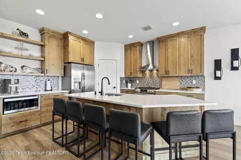 1449 Buckskin Loop, Victor, ID 83455 photo 4