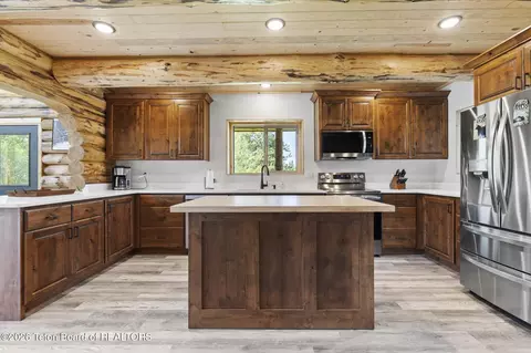 Kitchen - 1644 Shadow Loop S, Ashton, ID 83420 photo 3 of 7