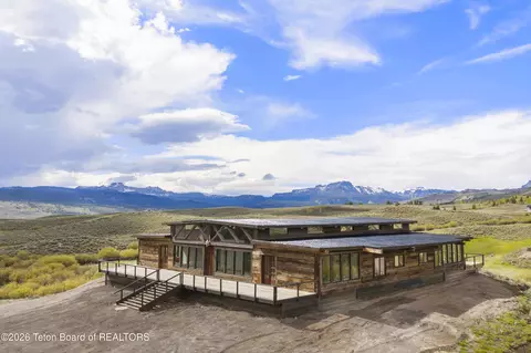 169 Ramshorn Ranch Rd, Dubois, WY 82513
