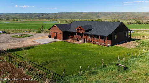 3170 Us 30, Cokeville, WY 83114