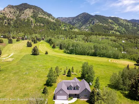604 Vista West Dr, Star Valley Ranch, WY 83127