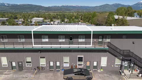 535 W Deer Dr #602, Jackson, WY 83001