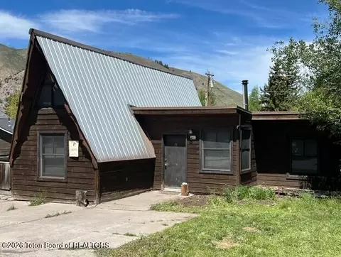 75 W Aspen Dr, Jackson, WY 83001