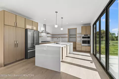 2515 S Cattle Dr, Jackson, WY 83001