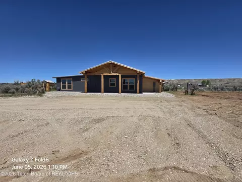 45 Frontage Rd, Boulder, WY 82923