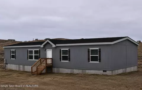 38 Osage Trl, Boulder, WY 82923