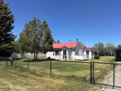 300 2nd North St, Cokeville, WY 83114